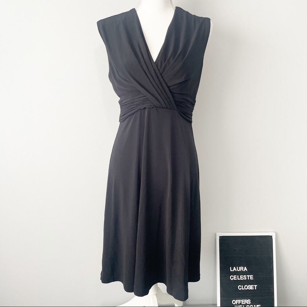 White House Black Market black sleeveless empire waist cocktail party dress 6